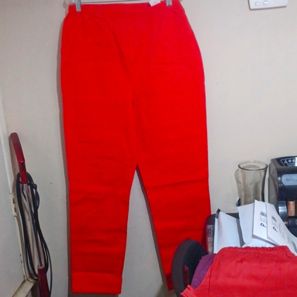 NWOT never worn red straight cut Jean pants XL